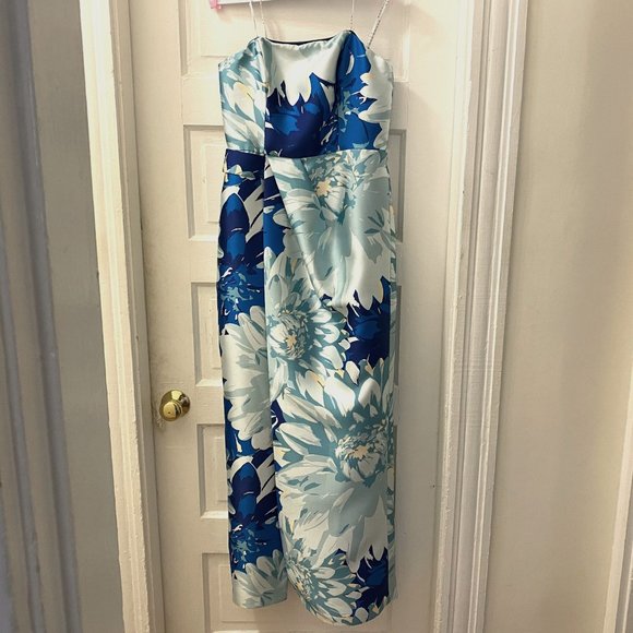 Kay Unger Dresses & Skirts - Blue Floral Strapless Gown Size 8